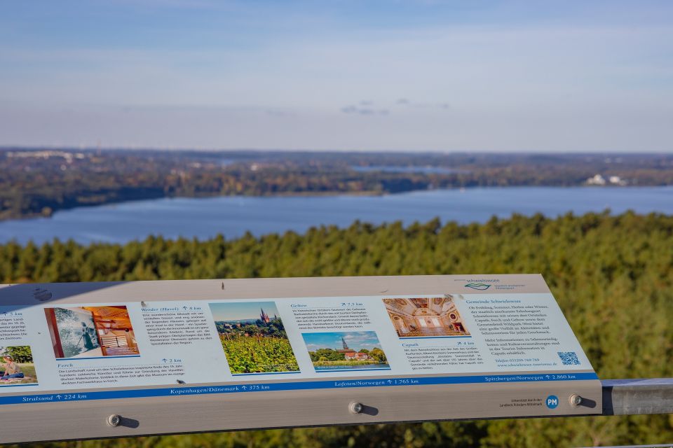 Umfeldtafeln auf dem Wietkiekenbergturm, Foto: Martin Karnbach, Lizenz: Gemeinde Schwielowsee